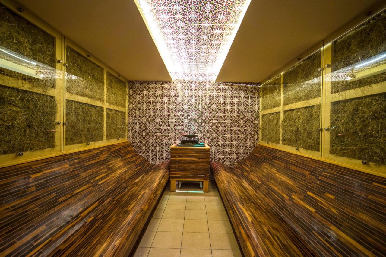 Meses Shiraz Hotel Superior-Adults Only 艾格扎洛克 外观 照片