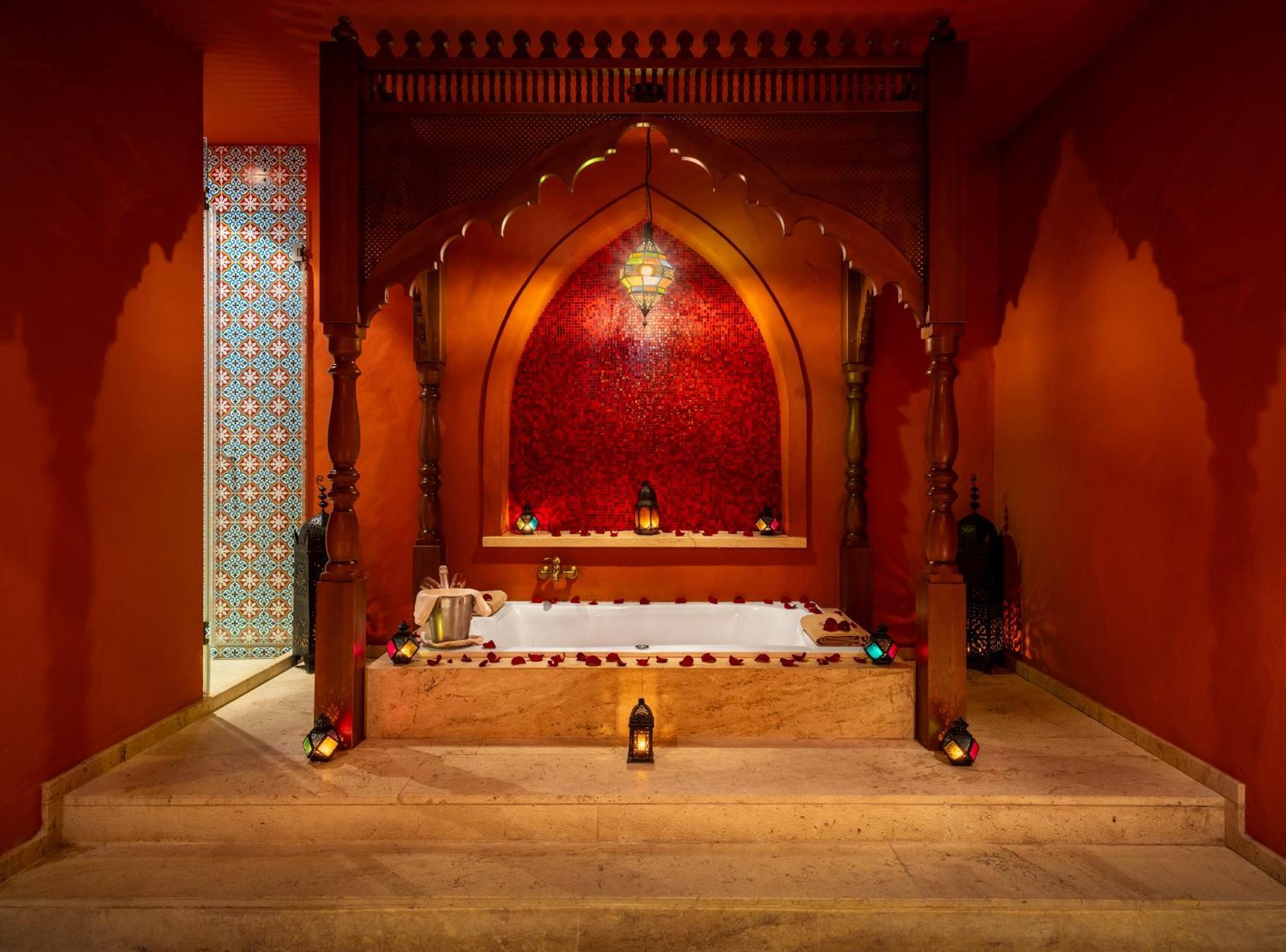Meses Shiraz Hotel Superior-Adults Only 艾格扎洛克 外观 照片
